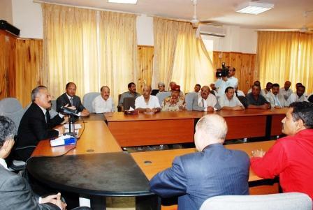 .. ولدى لقائه أعضاء المجالس المحلية والمكاتب التنفيذية في محافظة أبين أمس